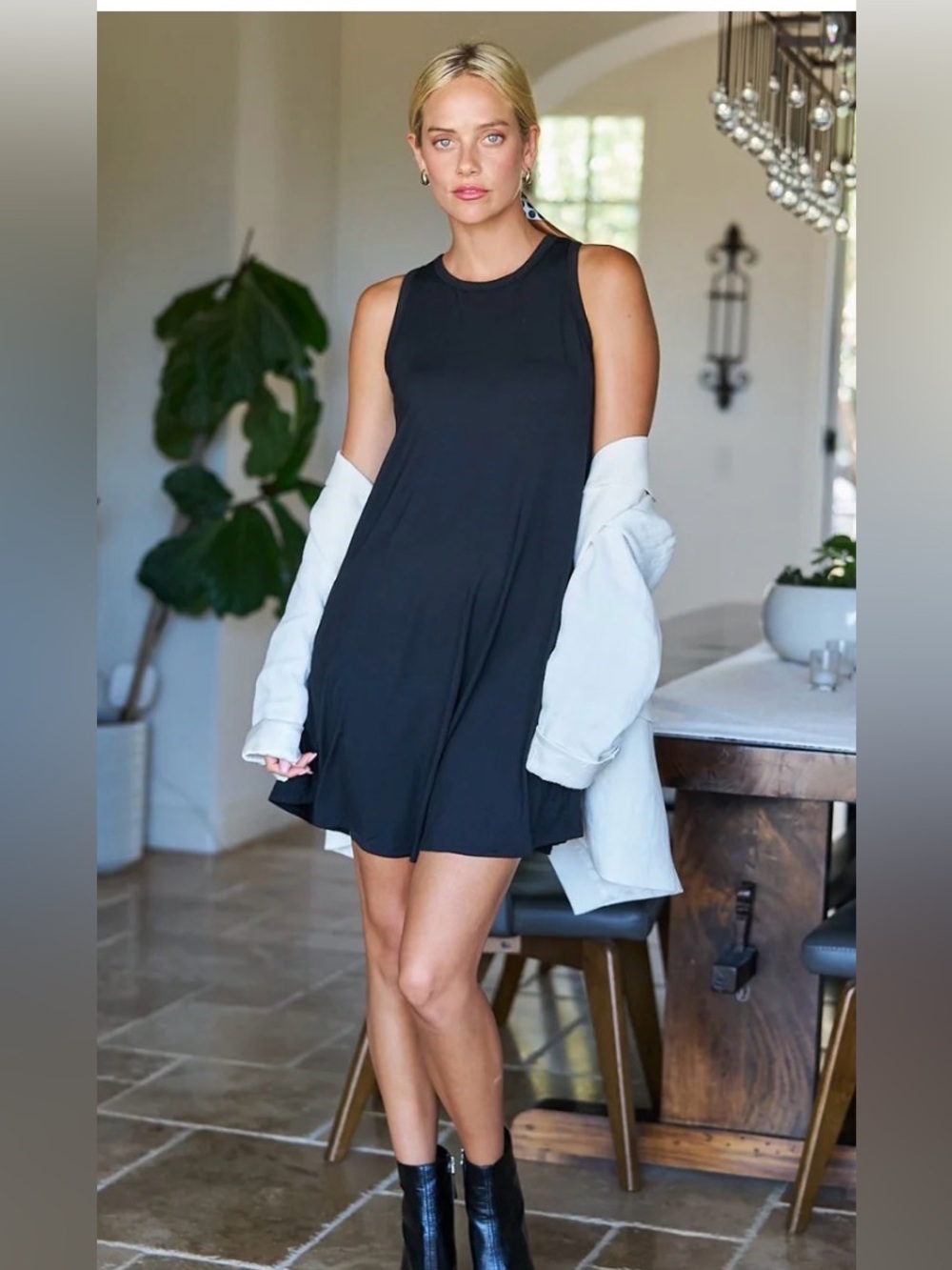 SHEBIRD The Tunic Tank Dress with Built-in Bra size 9 (XXXL)